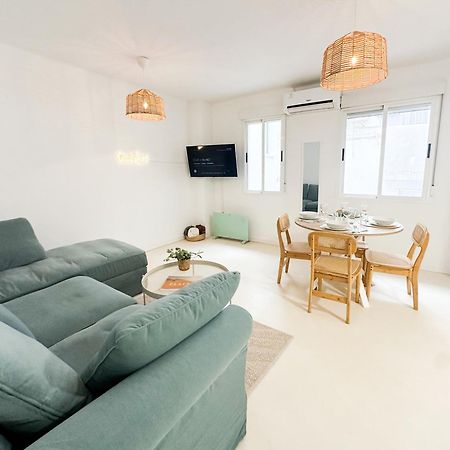 Apartamento Centrico La Merced - Free Parking & Free Gym Málaga Exteriör bild