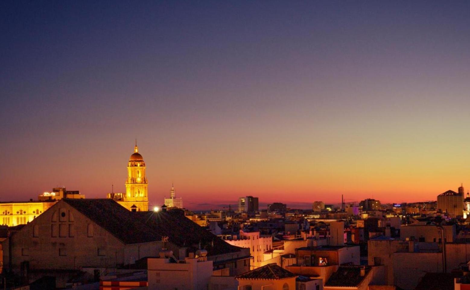 Apartamento Centrico La Merced - Free Parking & Free Gym Málaga Exteriör bild