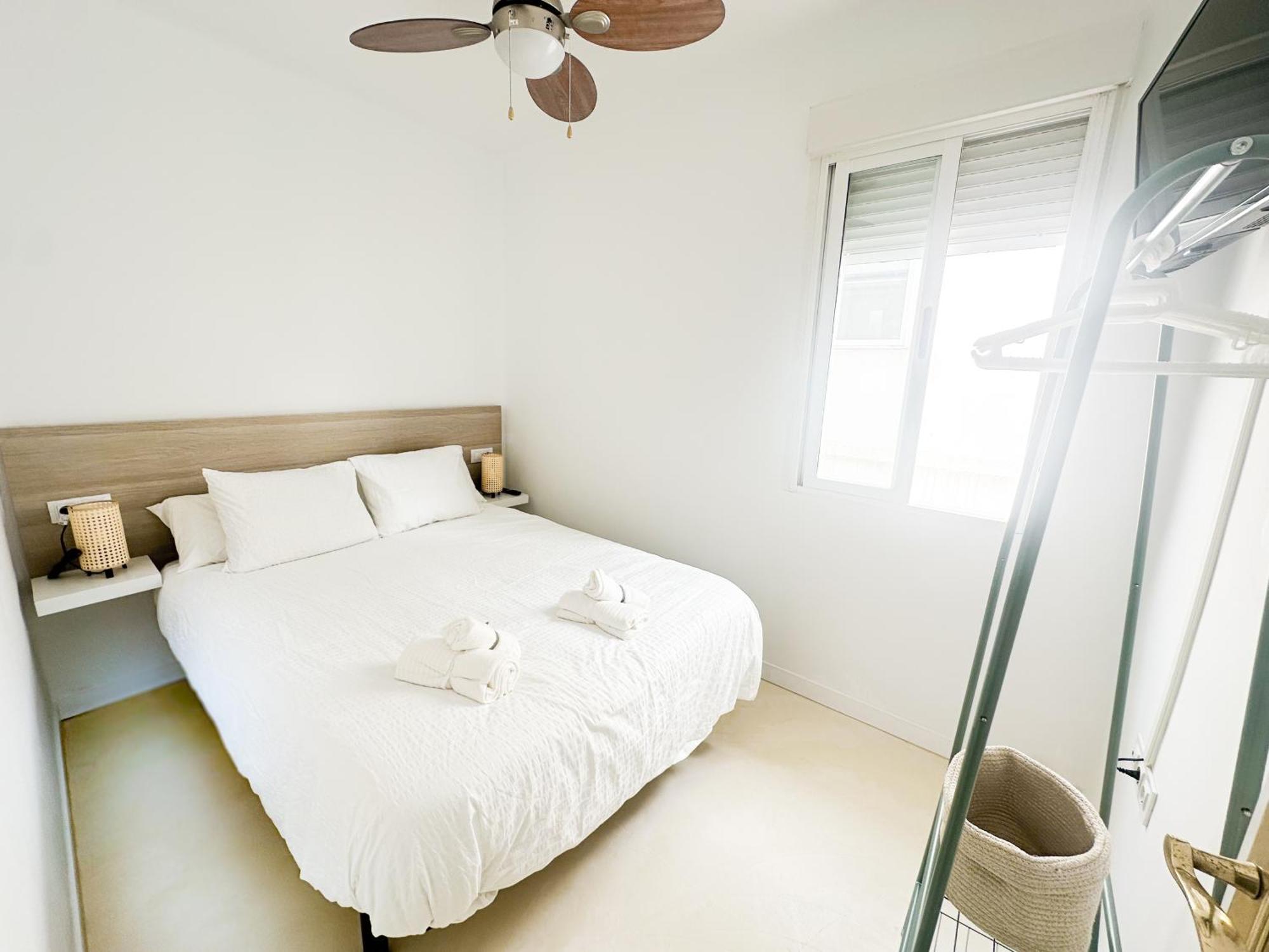 Apartamento Centrico La Merced - Free Parking & Free Gym Málaga Exteriör bild